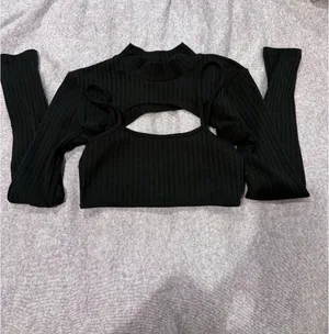 Black Two Piece Edikted Top thumbnail 2