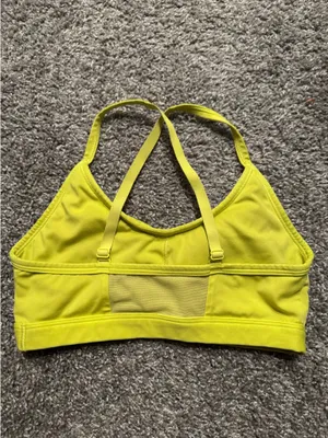 Gymshark Sports Bra thumbnail 3