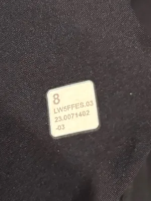 Lululemon License to Train High-Rise Active Pant Women's Size 8 in Black in EUC! thumbnail 5