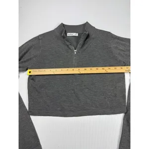 Aster Gray‎ Cropped Quarter Zip Long Sleeve Athletic Top Size S thumbnail 3