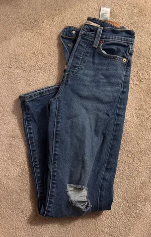Levi’s Jeans thumbnail 1
