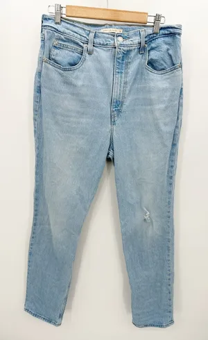 Levi's Light Wash 70s High Slim Straight Denim Jeans Womens‎ Size 31 Blue thumbnail 1
