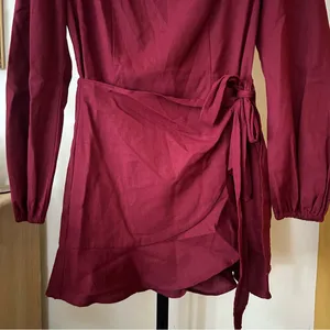 Princess Polly The Villa Long Sleeve Mini Dress Wrap Ruffle‎ Short Red Size 8 thumbnail 4