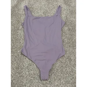 SKIMS Fits Everybody Square Neck Thong Bodysuit Sugar Plum Purple Size M thumbnail 3
