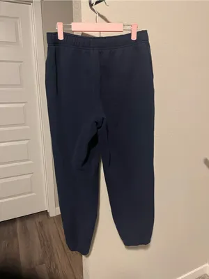 Lululemon scuba mid rise oversized jogger *Graphic thumbnail 9
