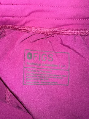 FIGS Women’s Bright Fuschia Zamora Joggers thumbnail 4