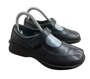 Simple Mary Jane Shoes Size 8 Black Faux Leather Blend Womens thumbnail 1