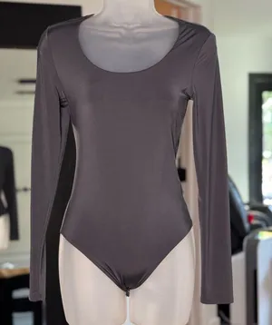 Express Body Contour Scoop Neck Long Sleeve Thong Bodysuit, Gray. Size XS thumbnail 2