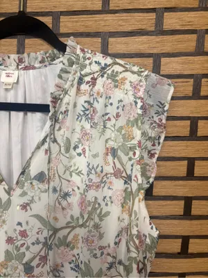 Autres filles white floral blouse size XL thumbnail 4