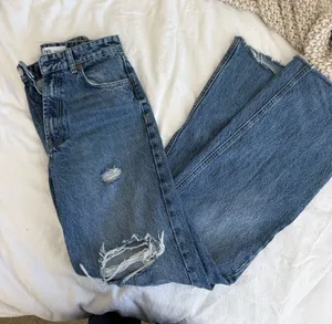 ZARA Jeans thumbnail 1