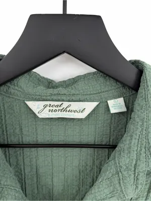 GREAT NORTHWEST Sleeveless Blouse Sage Green L thumbnail 3