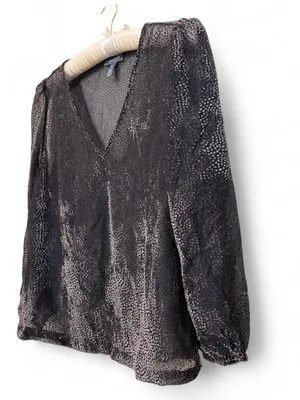 NWT ModCloth Women’s New Sheer's Eve Velvet Dot V-Neck Long Sleeve Top Size M thumbnail 10
