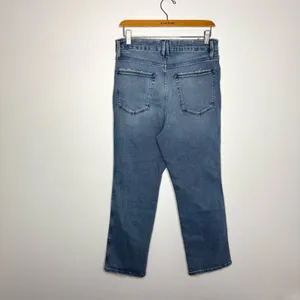 Good American Good‎ Girlfriend High Waist Jeans thumbnail 2