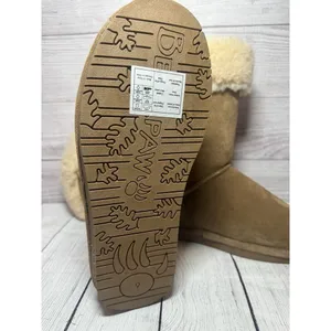 Bearpaw Women's Tall Brown Suede Boots! Size 9 sherpa-lined, casual, fashion thumbnail 9
