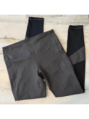 Fabletics Women’s Small High Rise Compression Leggings thumbnail 3