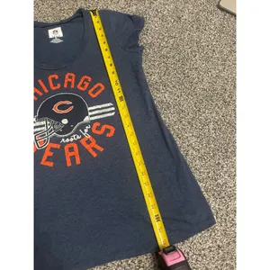 NFL Team Apparel Chicago Bears Short Sleeve Scoop Neck shirt L thumbnail 4