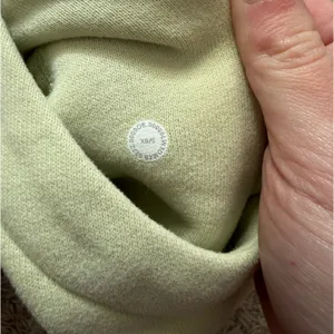 Lululemon Pullover thumbnail 5