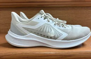 Nike Downshifter 10 White Metallic Silver Woman’s Running Shoes thumbnail 1