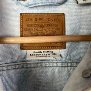Levi's Ex-Boyfriend Acid Wash Button‎ Down Denim Trucker Jacket S thumbnail 5
