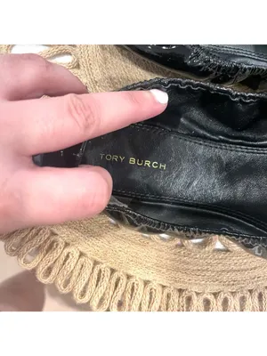 Tory Burch Floral Applique Patent Leather Ballet Flats Size 8 Black thumbnail 3