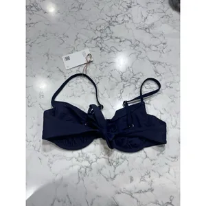 NWT Quince Deep Navy Blue Italian Demi Underwire Bikini Top Size Medium thumbnail 2