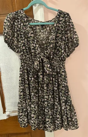 Windsor Floral Black Dress thumbnail 1