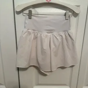 Aerie Offline Real Me Crossover Waist Flowy Shorts in White thumbnail 3