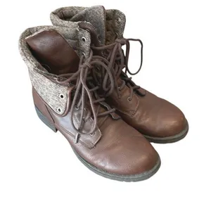 B.O.C. By Born Womens Faux Leather Saturn Lace Up Fold Over Combat Boots Brown S thumbnail 3