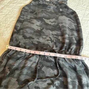Sundry x Evereve The Weekender Dress Tank Camo Print XL thumbnail 11