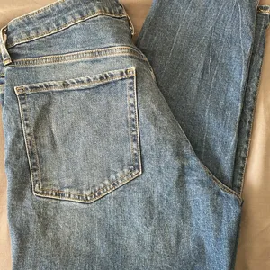 Old Navy high rise OG straight thumbnail 1