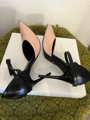 Pointed Two-Tone Ankle-Strap Heels in Pink and Black thumbnail 8