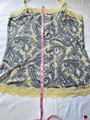 Ann Taylor tank top in excellent condition Size L thumbnail 9