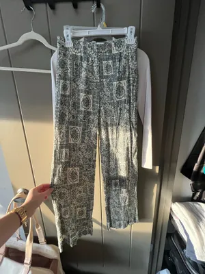 Abercrombie Crinkle Pants thumbnail 3