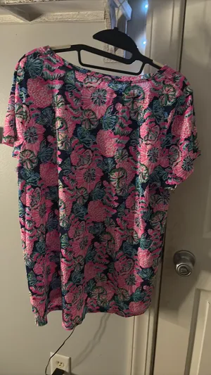 Lilly Pulitzer Top Women’s thumbnail 2