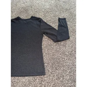 Old Navy Women's Dark Gray Ribbed Snug Long Sleeve Tee Size Medium thumbnail 7