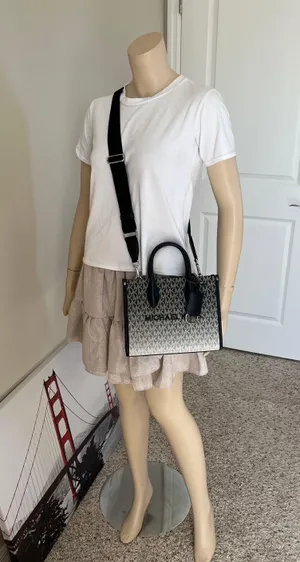 Michael Kors Purse thumbnail 8