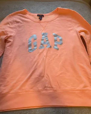 Crewneck thumbnail 1