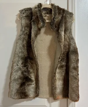 Elegant Faux Fur Vest in Rich Brown thumbnail 1