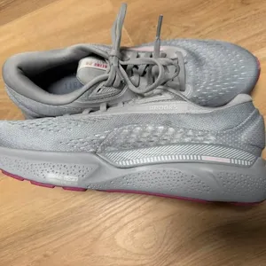 Brooks Adrenaline GTS 24 Running Shoes women’s 9.5 thumbnail 9