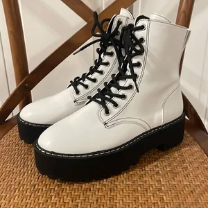 H&M Divided NWOB white platform lace up combat boots size 39 thumbnail 2