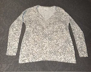 Michael Stars For Anthropologie Leopard Brushed Sweater Women’s Size-L thumbnail 1