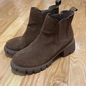 Steve Madden Howler Chelsea brown boots thumbnail 1