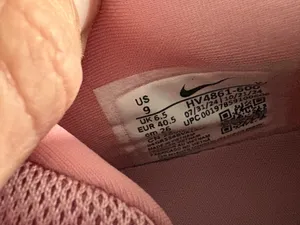 Women’s Nike DN8s size 9 thumbnail 9