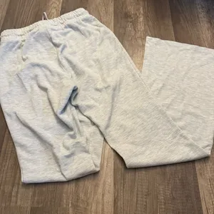 Better Together Heather Gray Wide Leg Lounge Pant Size M thumbnail 2