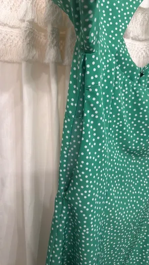 Pink Lily Green PolkaDot Dress thumbnail 3