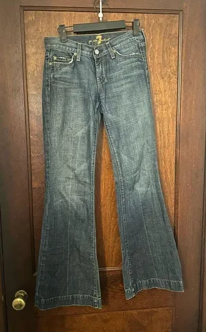 7 For All Mankind Dojo Flare Low Rise Jeans Size 26 thumbnail 2