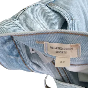 Madewell Relaxed Denim Short Multi Button Fly Frayed Edges Raw Hem Light Wash 23 thumbnail 2