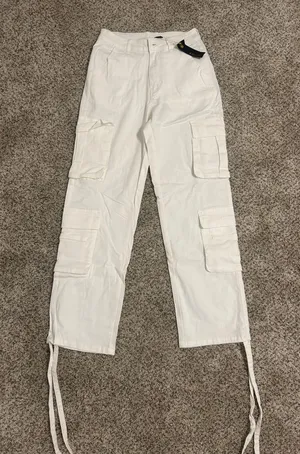 White cargo pants thumbnail 1