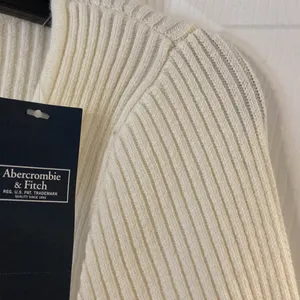 Abercrombie & Fitch Body Suit size L brand new with tag long sleeve & beautiful thumbnail 3
