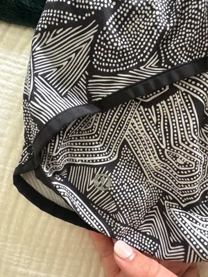 Lululemon Shorts thumbnail 2